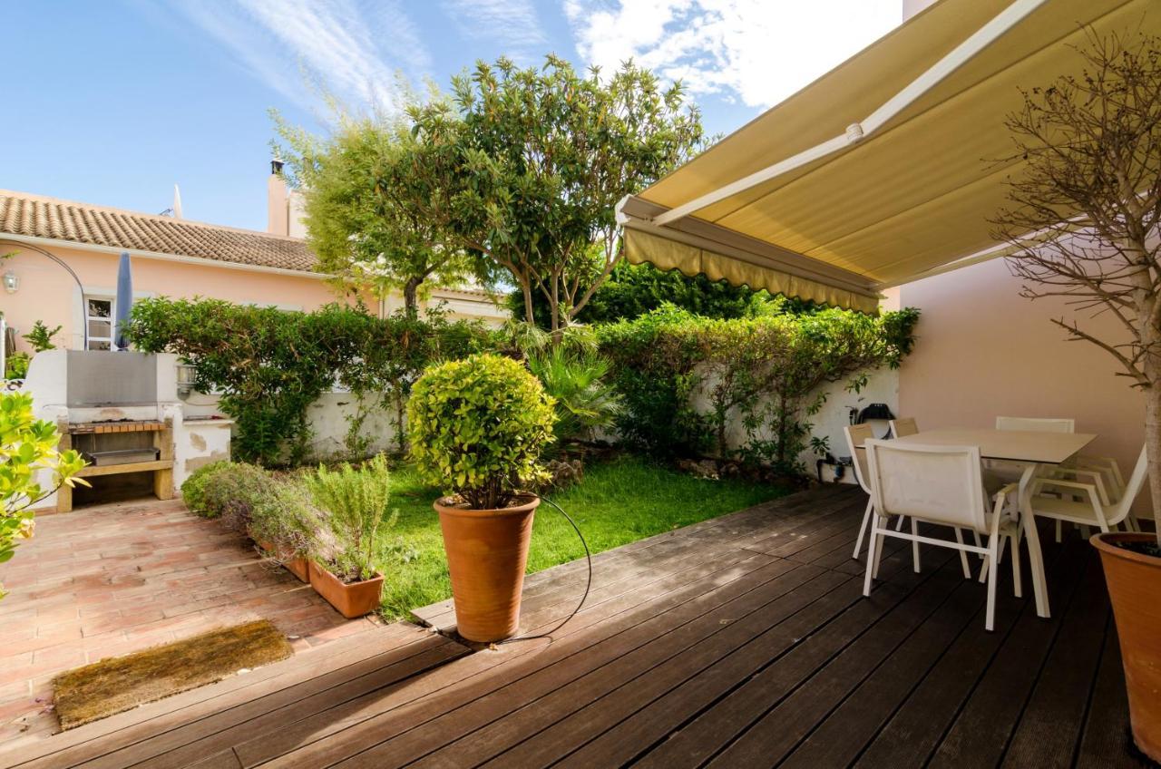 Charming House In Vilamoura With Shared Pool Buitenkant foto